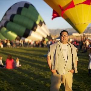 Meet your Posher, Efrain